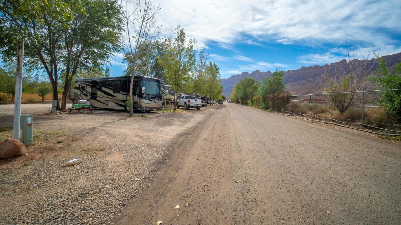 Funstays Glamping Setup Tent In Rv Park #4 Ok-T4 Moab Luaran gambar